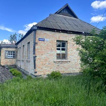 Продається будинок в м. Корсунь-Шевченківський район ж/д