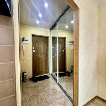 Продам 1 кімнатну каартиру у цегляному будинку.