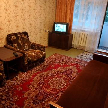 Захисників України вул. (Одинцова), 3