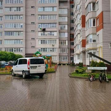 Тернопільська вул., 12-А