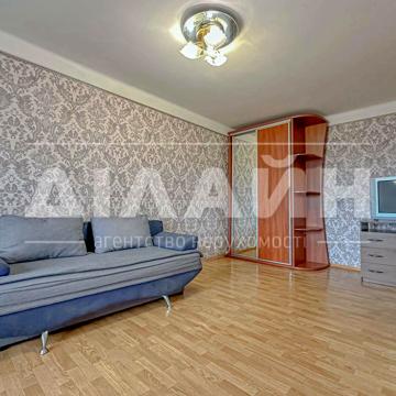 Кутузова вул., 2