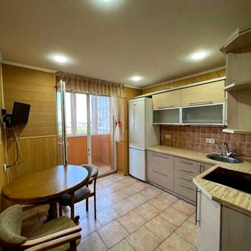 Сдам 2 комнатную квартиру Гагарина/Дафи