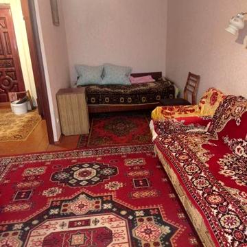 Здається однокімнатна  квартира на Червоній горі