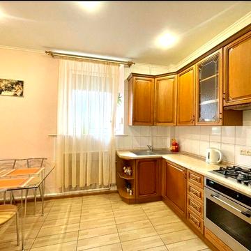 Аренда 3комн ул.Лютеранская 19, Крещатик,Майдан,Центр