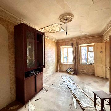 Срочная продажа 1-комнатной возле Центра города!