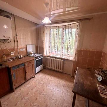 Продам двокімнатну квартиру чеського планування