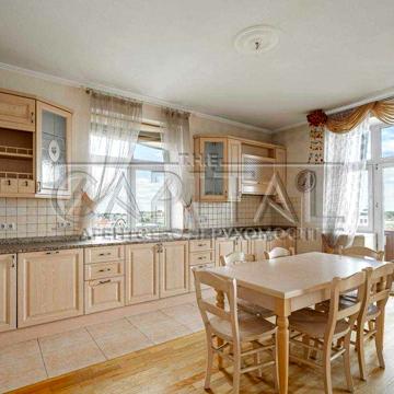 Продаж 4-к квартири вул. на Паторжинського, 14 Шевченківський район