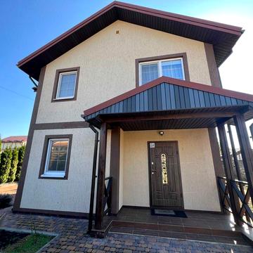 Продам будинок з ремонтом  103м на 6,5 соток.Лишня.Макарівський