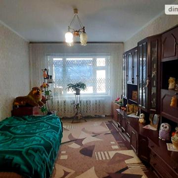 Продаж 3к Квартира Білоцерківська вулиця