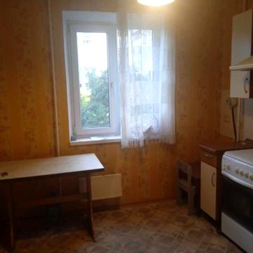 Ревуцького вул., 24/4
