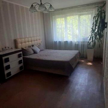 Трёхкомнатная квартира на Черёмушках по улице Генерала Петрова