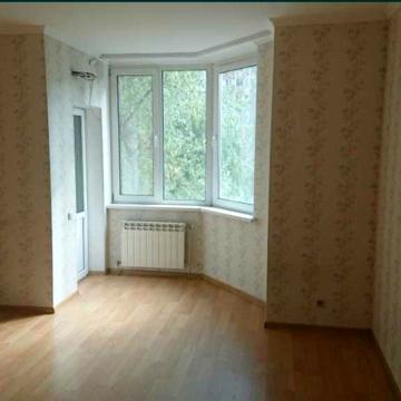 Урлівська вул., 21