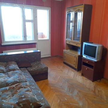 Сдам 3х.ком.квартиру,метро Харьковская-13000грн,