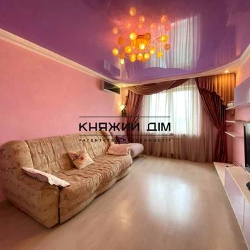 Григорія Ващенка вул., 3