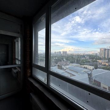Причальна вул., 12