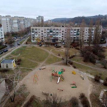 Продам 3 комн квартиру в Каневе
