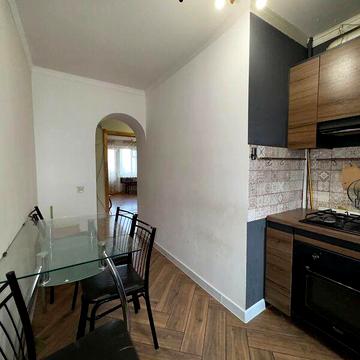 Продаж 3к Квартира Сергія Ядова вулиця