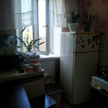 Залізна вул., 56