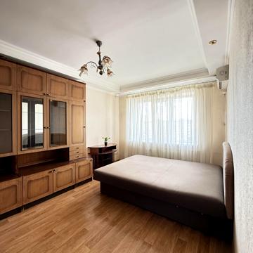 Олександра Архипенка вул. (Мате Залки), 10-В