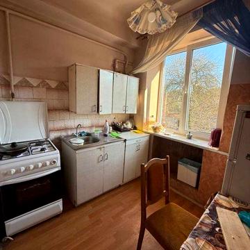 Продаж 2-кімнатної квартири на вул. Кондукторській