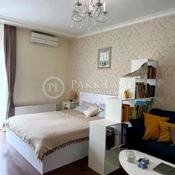 Регенераторна вул., 4 к1-9