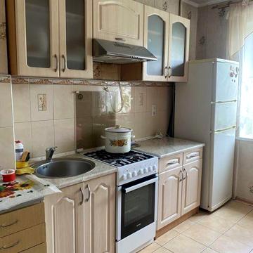 3 кімн.кв-ра м.Вирлиця-5 хвилин не поспішаючи- вул.Вірменська