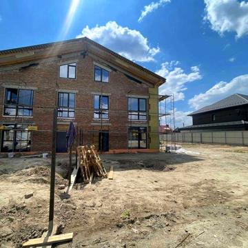 Квадрохаус Бізнес класу в Липинах