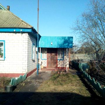 продається капітальне домоволодіння