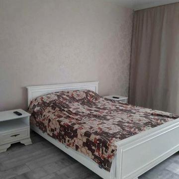 Пропозиція оренди 1 кім квартири в новобудові по вул Залізнична