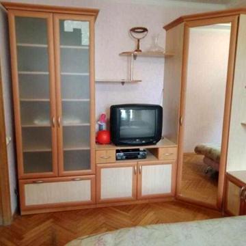 Вул. Антонова, Сєвастопільська площа, площа Космонавтів