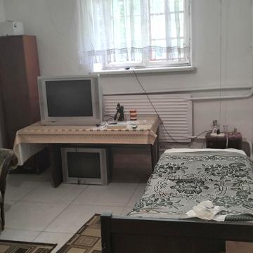 Карпатська, 15