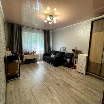 Квартира 3х кімнатна Озерне