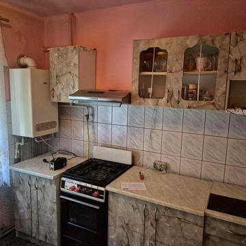 Продаж двох кімнатной квартири Росвигово.