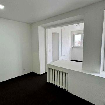 Продаж квартири 120 кв.м , Оболонська 47, центральна частина Подолу