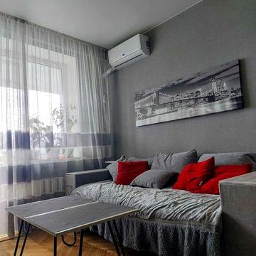 Лівобережна,Дарниця,2к квартира,Дарницька площа,Чупринки 8а,510000у.о.