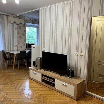 Продам 3х комнатную на Павловом Поле, Тобольская