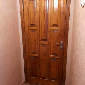 Продаётся трёхкомнатная квартира.