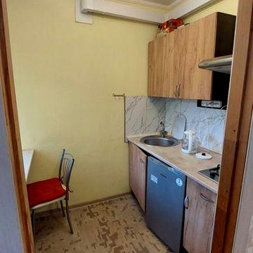 Здається 1-к квартира 15 хв пішки вд м.Звіринецька