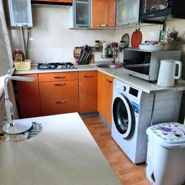 Продам 2х к.кв.Безлюдовка