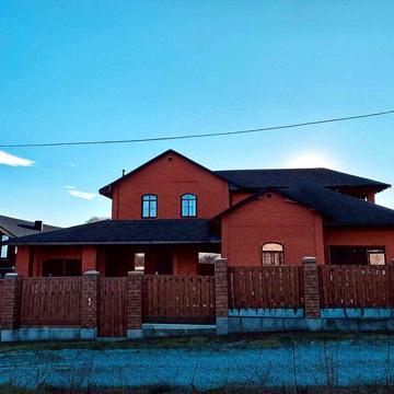 Продам будинок Віта-Поштова  (центр)