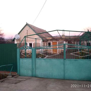 Продам дом пгт Ивановка