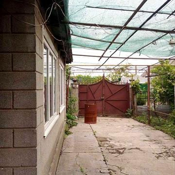 Продам будинок, вул. Аеродромна/Біопарк, 60м, 6 соток земли