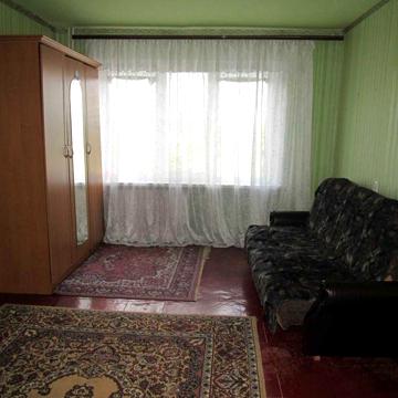 Продам 1 кімнатну квартиру  7/9 по вул. Садовій ( район Баму )
