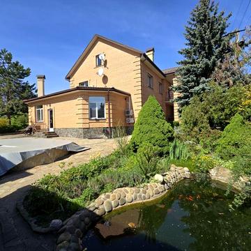 Будинок 350 м2 є сосни басейн 30 соток гараж газ цоколь с. Лісники