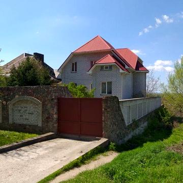 Лучшее предложение! Дом на бул. Автокразовском! Всего 300$ за м/кв!