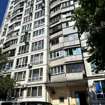 Продаж 1 кім кв, Київ, Святошинський р-н, вул. Ушакова 4