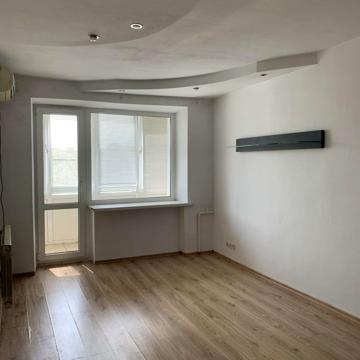 Соборна вул. (50 років Жовтня), 33