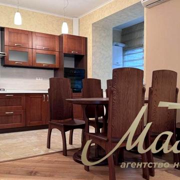 АРЕНДА 3х комн.кв.в новострое по ул.Артема  + паркоместо.