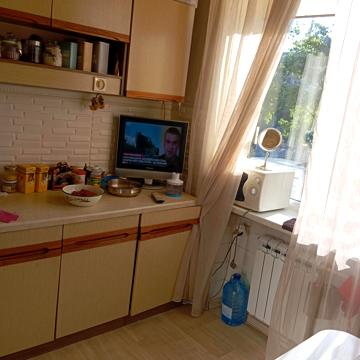 Леоніда Каденюка просп. (Юрія Гагаріна), 14