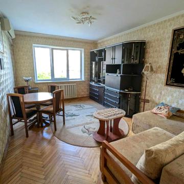 Героїв Дніпра вул., 62